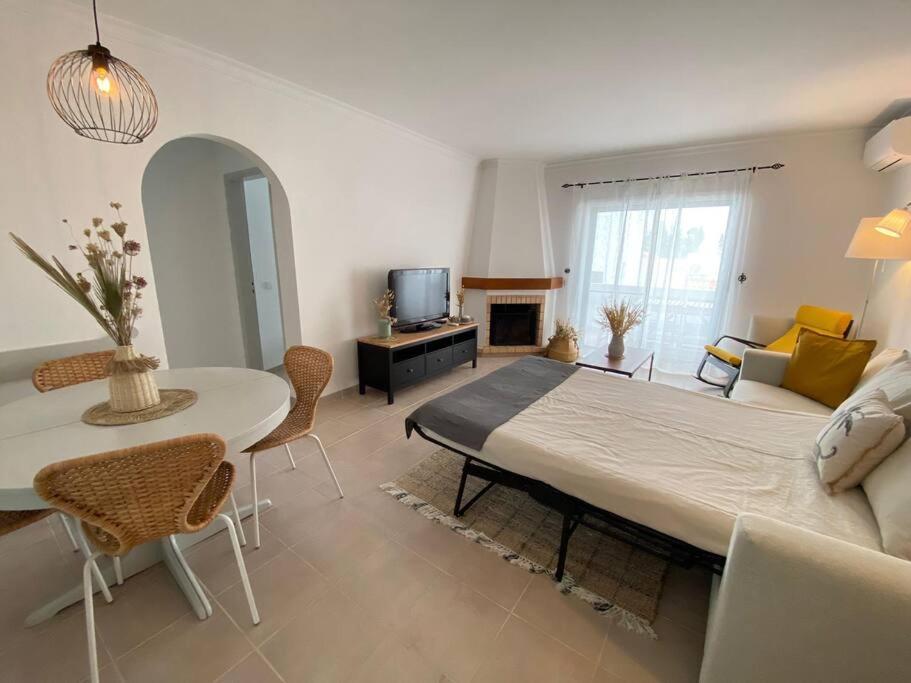 Apartamento Amparo-T2 C/Piscina Carvoeiro  Eksteriør bilde