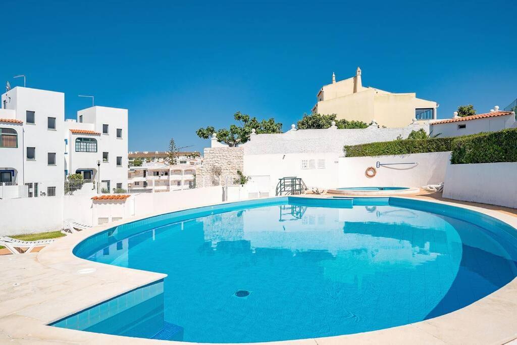 Apartamento Amparo-T2 C/Piscina Carvoeiro  Eksteriør bilde