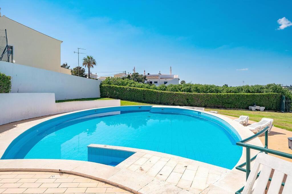 Apartamento Amparo-T2 C/Piscina Carvoeiro  Eksteriør bilde